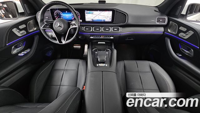 Mercedes-Benz GLS-Class — interior