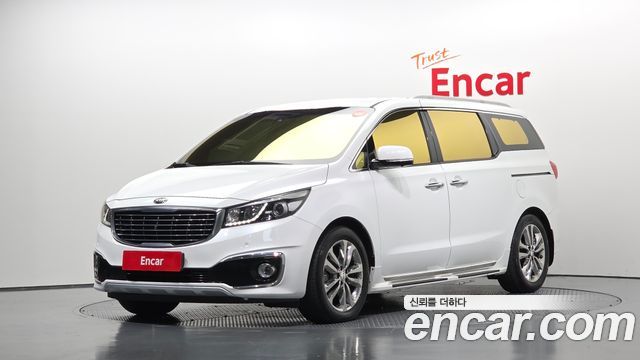 Kia Carnival — exterior