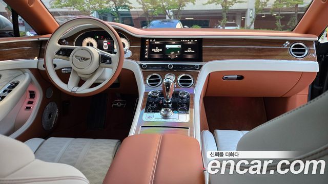 Bentley Continental — interior