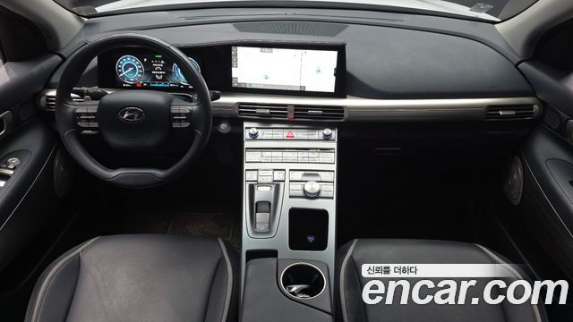 Hyundai Nexo — interior