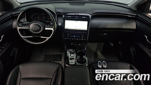 Hyundai Tucson — interior
