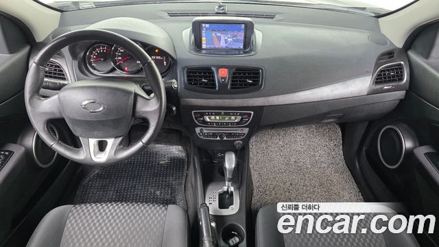 Renault Korea SM3 — interior