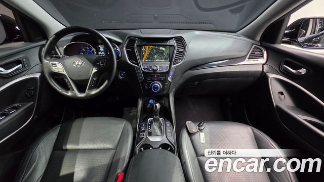 Hyundai Maxcruz — interior