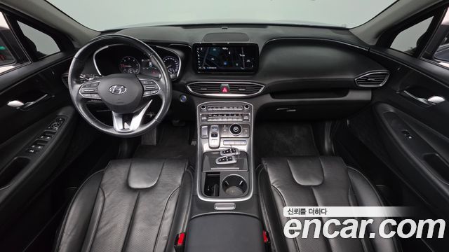 Hyundai Santa Fe — interior