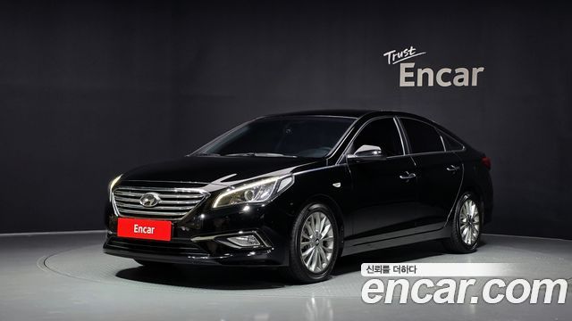 Hyundai Sonata — exterior