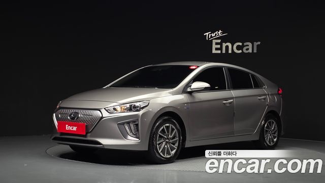 Hyundai Ioniq — exterior