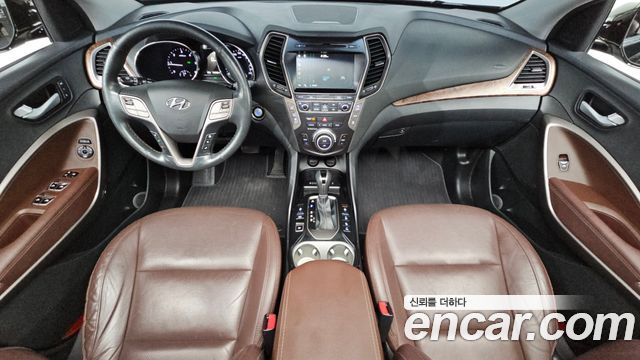 Hyundai Maxcruz — interior