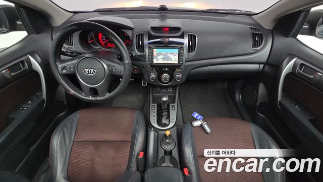 Kia Forte — interior