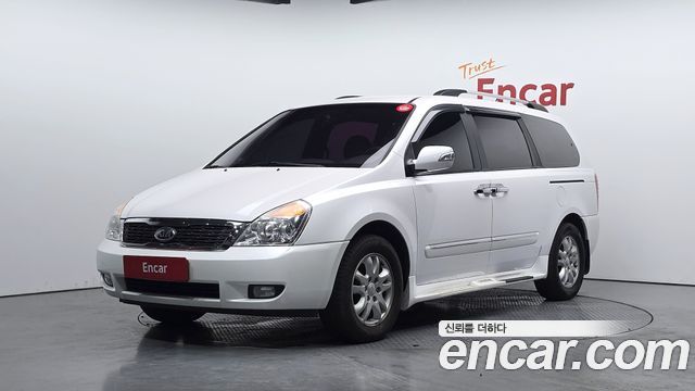 Kia Carnival — exterior
