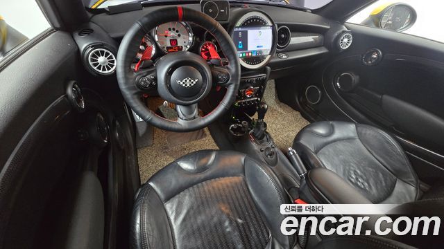 MINI Roadster — interior