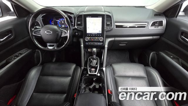 Renault Korea QM6 — interior