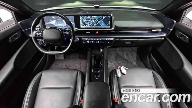 Hyundai IONIQ 6 — interior
