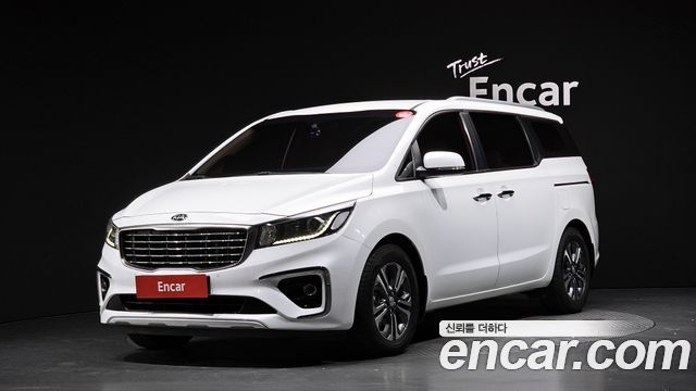 Kia Carnival — exterior
