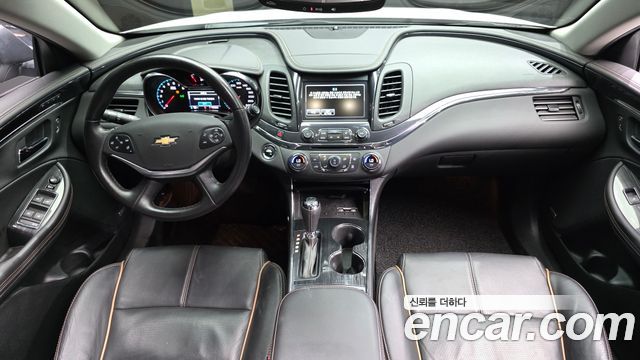 Chevrolet Korea Impala — interior