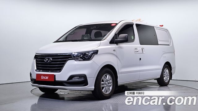 Hyundai Starex — exterior