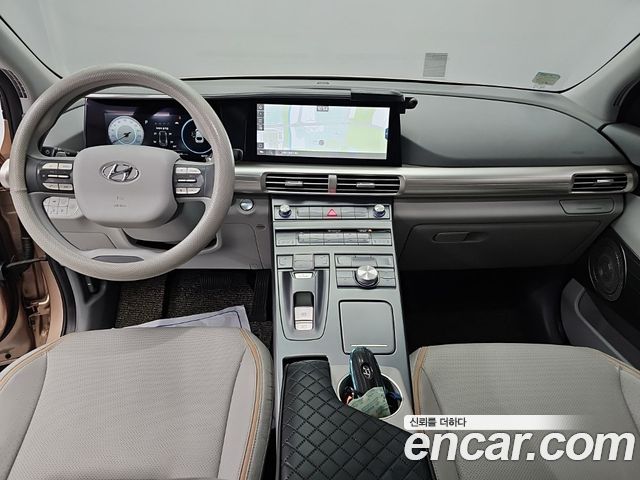 Hyundai Nexo — interior