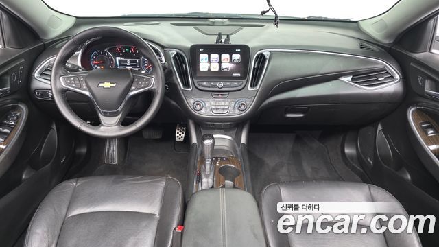 Chevrolet Korea Malibu — interior
