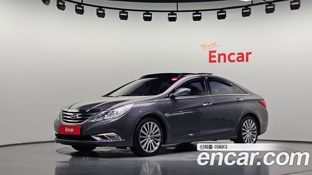 Hyundai Sonata — exterior