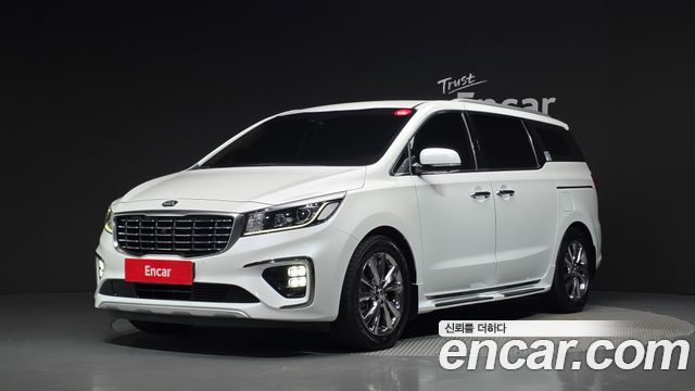 Kia Carnival — exterior