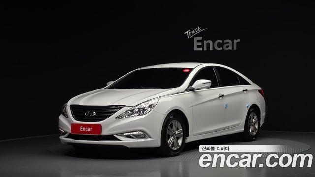 Hyundai Sonata — exterior