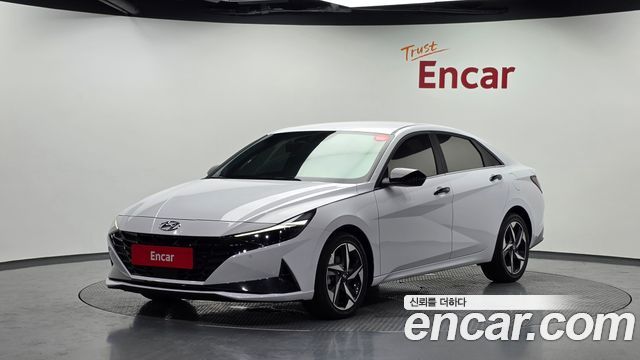 Hyundai Avante — exterior