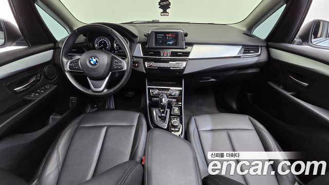 BMW 2 Series — interior