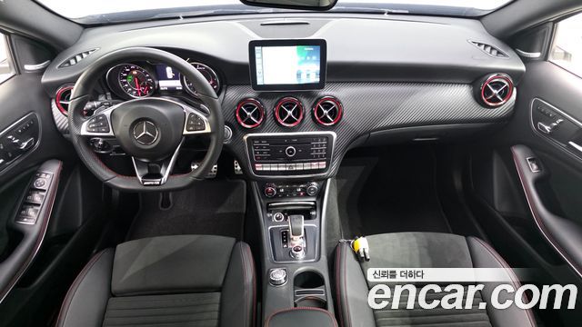Mercedes-Benz A-Class — interior