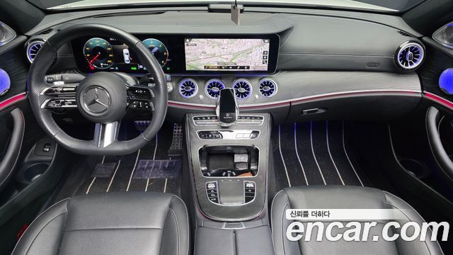 Mercedes-Benz E-Class — interior