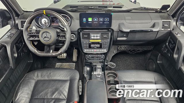 Mercedes-Benz G-Class — interior