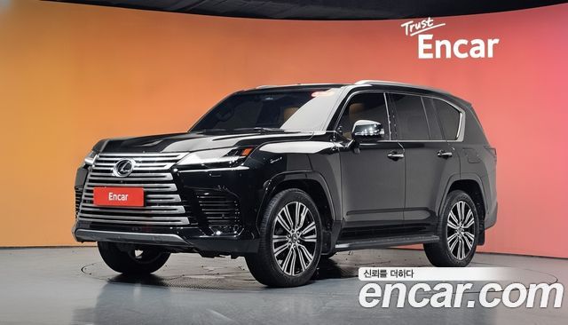 Lexus LX — exterior