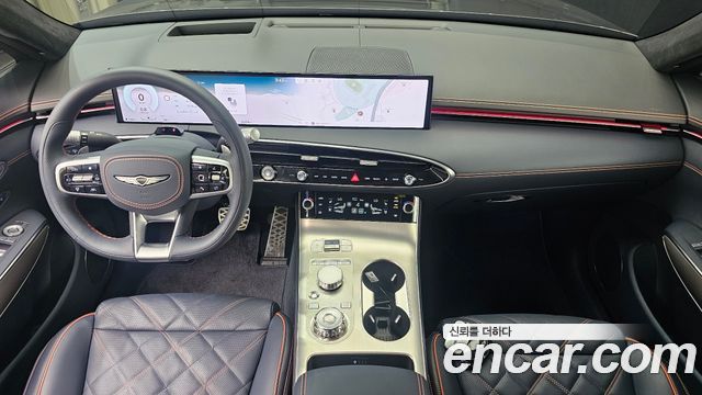 Genesis GV70 — interior