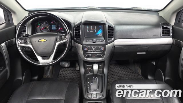 Chevrolet Korea Captiva — interior