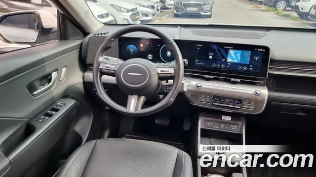 Hyundai Kona — interior