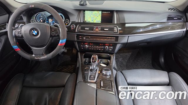 BMW 5 Series — interior