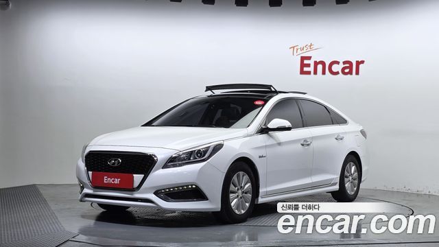 Hyundai Sonata — exterior