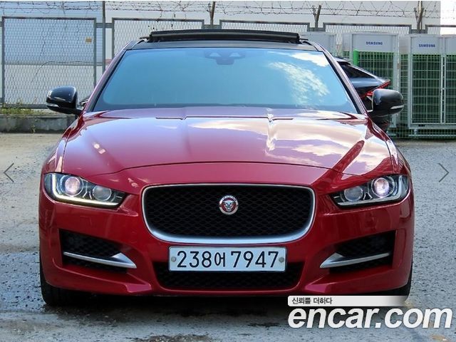 Jaguar XE — exterior