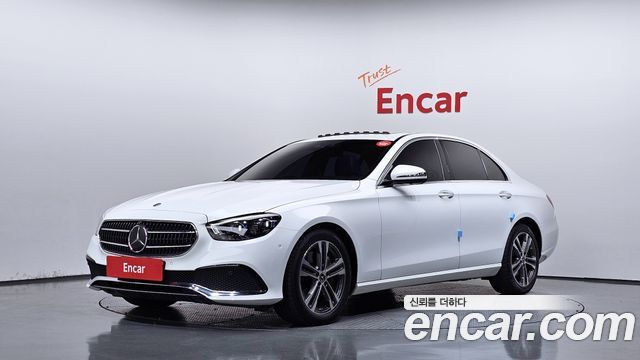 Mercedes-Benz E-Class — exterior