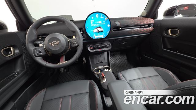 MINI Cooper — interior