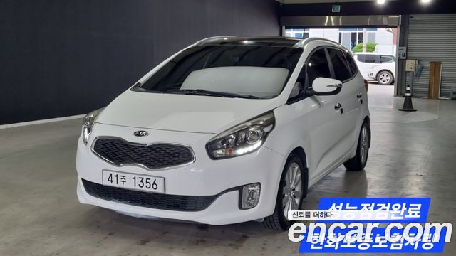 Kia Carens — exterior
