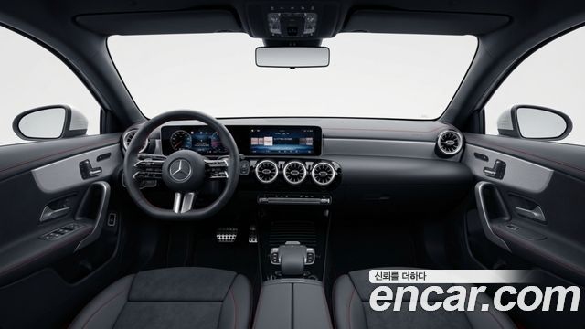Mercedes-Benz CLA-Class — interior