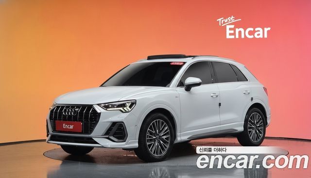 Audi Q3 — exterior