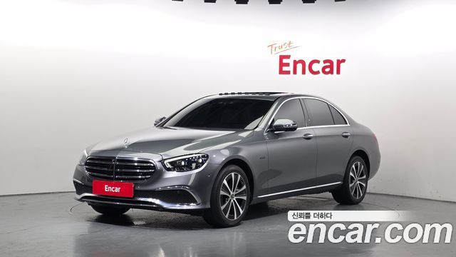 Mercedes-Benz E-Class — exterior