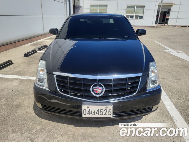 Cadillac DTS — exterior
