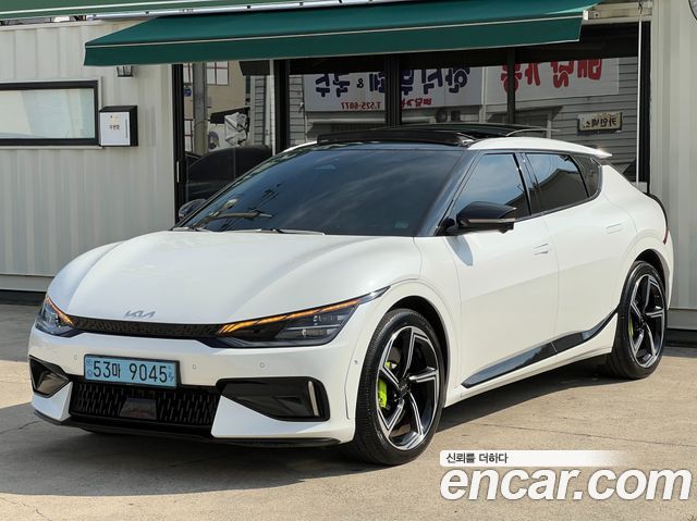 Kia EV6 — exterior