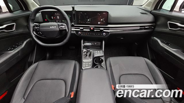 Kia Sportage — interior