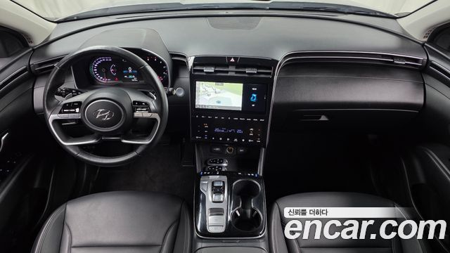Hyundai Tucson — interior