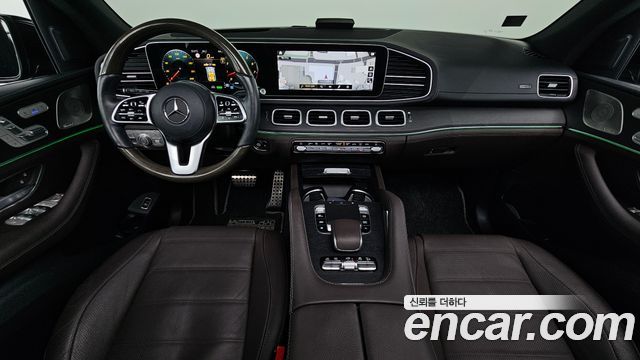 Mercedes-Benz GLS-Class — interior