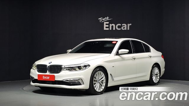 BMW 5 Series — exterior