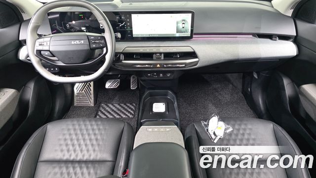 Kia EV4 — interior