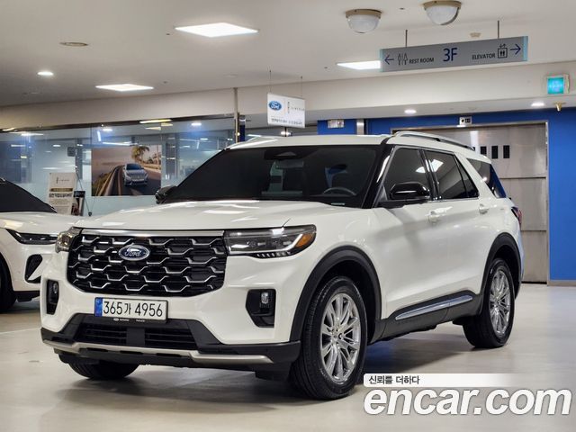 Ford Explorer — exterior